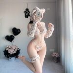 M 280 Plush Tiger Three Point Set