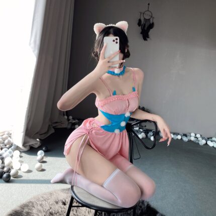 Cute soft cute maid dressed as soft girl house clothes