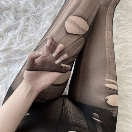 Hand torn stockings open without taking off stockings ultra-thin and tear holes